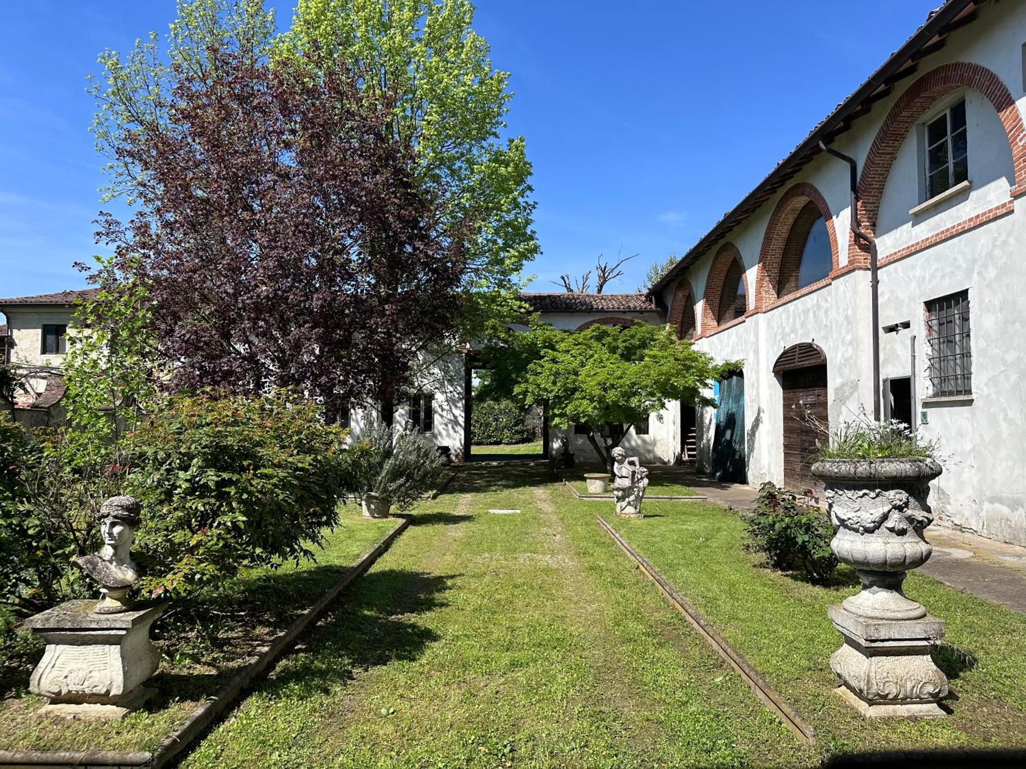 Villa Affascinante Casale Brambilla Vicino Pavia à San Zenone al Po Extérieur photo