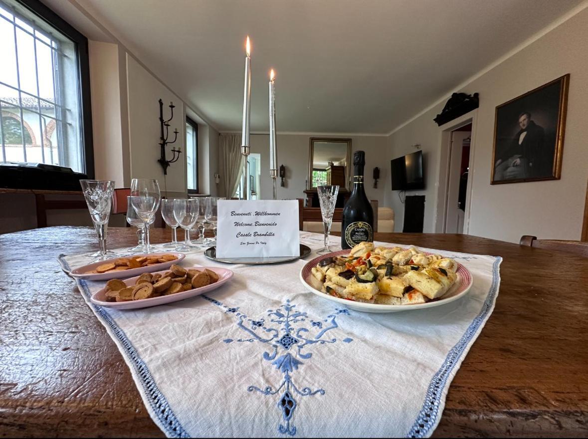 Villa Affascinante Casale Brambilla Vicino Pavia à San Zenone al Po Extérieur photo