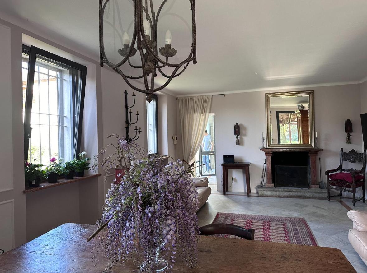 Villa Affascinante Casale Brambilla Vicino Pavia à San Zenone al Po Extérieur photo